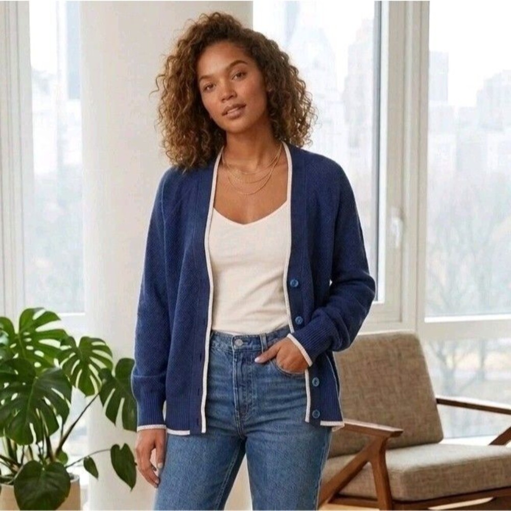 OFFLINE By Aerie Tennis Cardigan Sweater Navy Blue White Trim‎ V-Neck Varsity XS